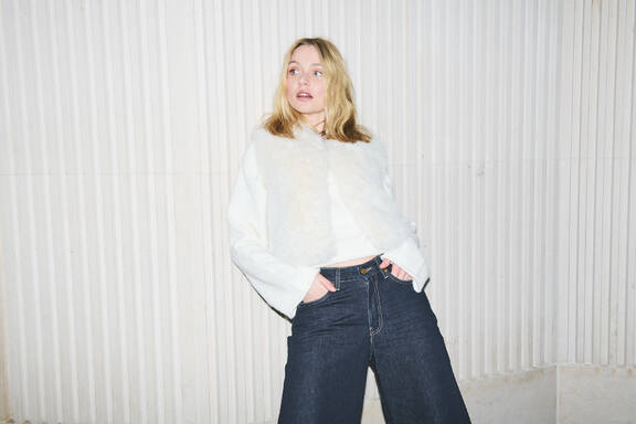 2025_01_COT_FW25_Woman_14_0701.jpg