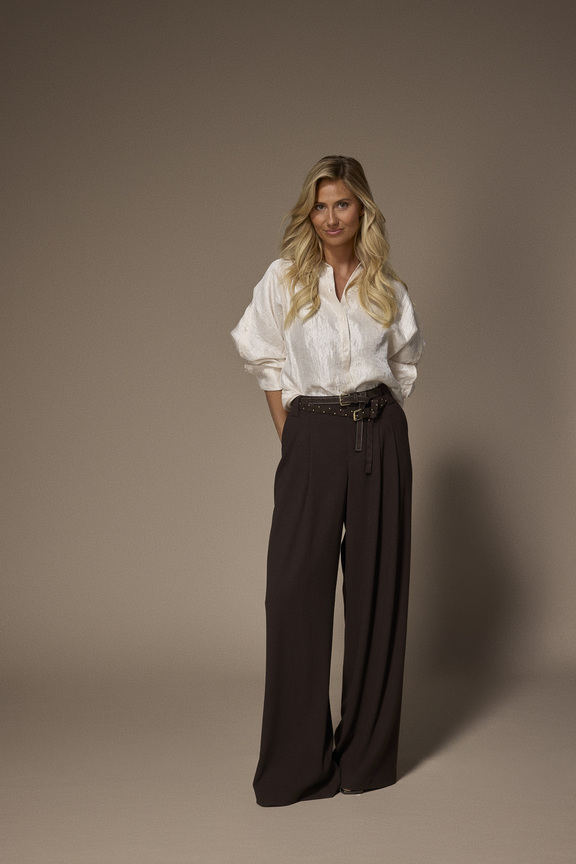 LALOTTI_FW26_tino_blouse_cremexruthsuede_belt_brownxruthsuede_belt_brownstudsxpaulette_pants_brown.jpg