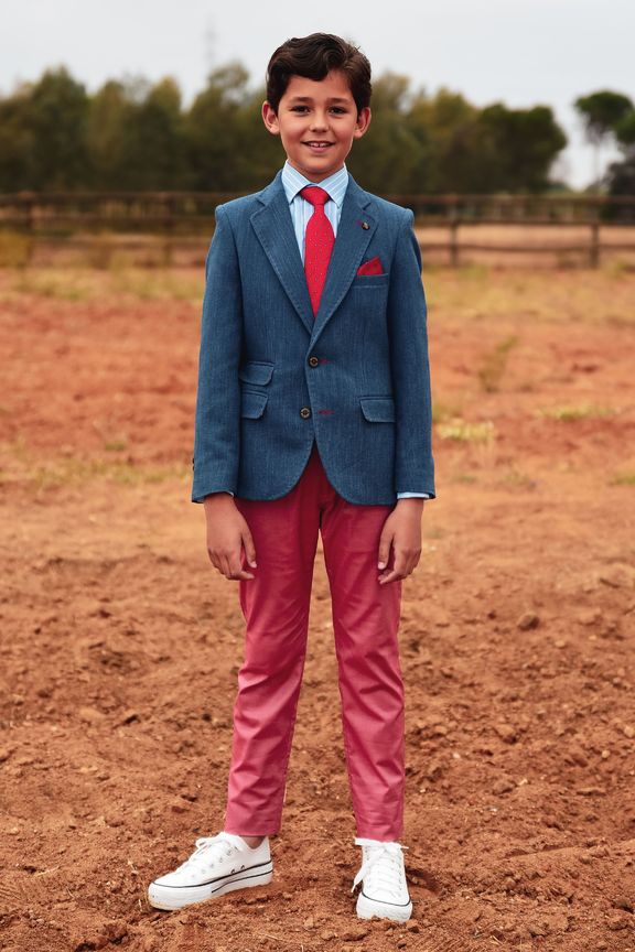 blauwe blazer rode broek jongens Varones communiekleding 2022 bij Kameleon in Balegem