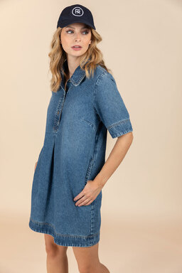 Four Roses zomercollectie 2025 dameskleding Kameleon Balegem Oost-Vlaanderen